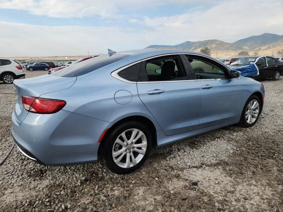 Rear View Mirror Sedan Automatic Dimming With Microphone Fits 15-17 200 1399990 - Image 4 of 4
