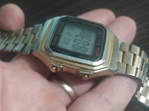 Casio Watch Alarm Chrono Dual Time Illuminator Digital h A178W Vintage Men's - Picture 3 of 24