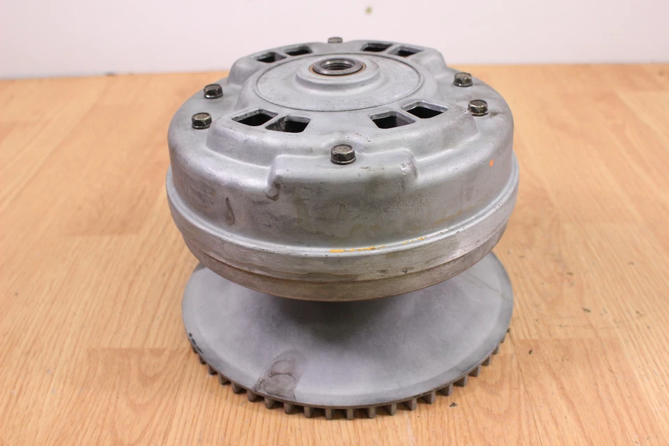 1989 YAMAHA INVITER 300 Primary Drive Clutch With Ring Gear - Image 4 of 4