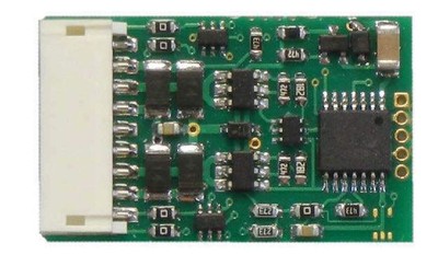 NCE-D13J 4-Function DCC Control Decoder w/9-Pin DCC Plug -- 4-Pack: 1.03 x .63 x