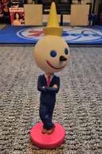 Jack N' The Box BobbleHead 9" Figure