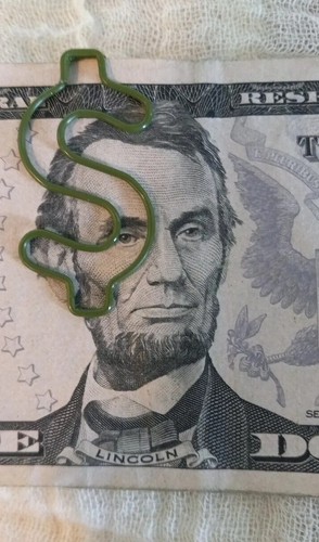 10pcs Green US Dollar Shaped Paper Clips. 2" x 1" - Picture 2 of 10