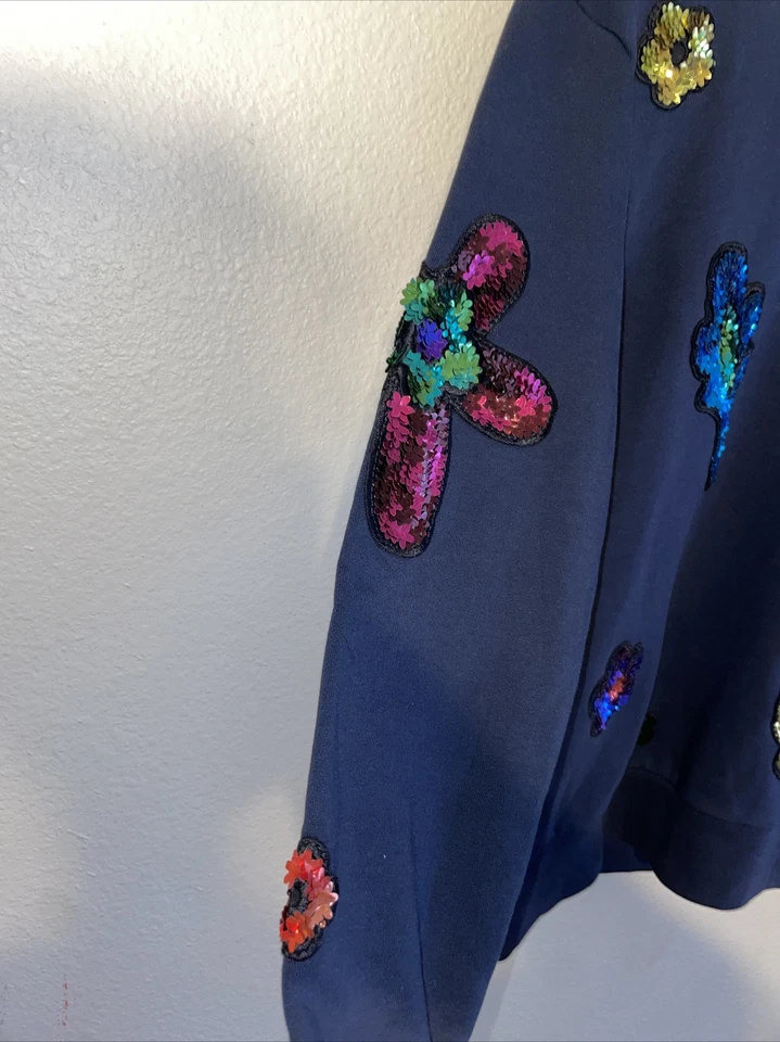 Sudadera para mujer Burberry adornada con lentejuelas talla X-pequeña 19x24 Foto 3 de 4