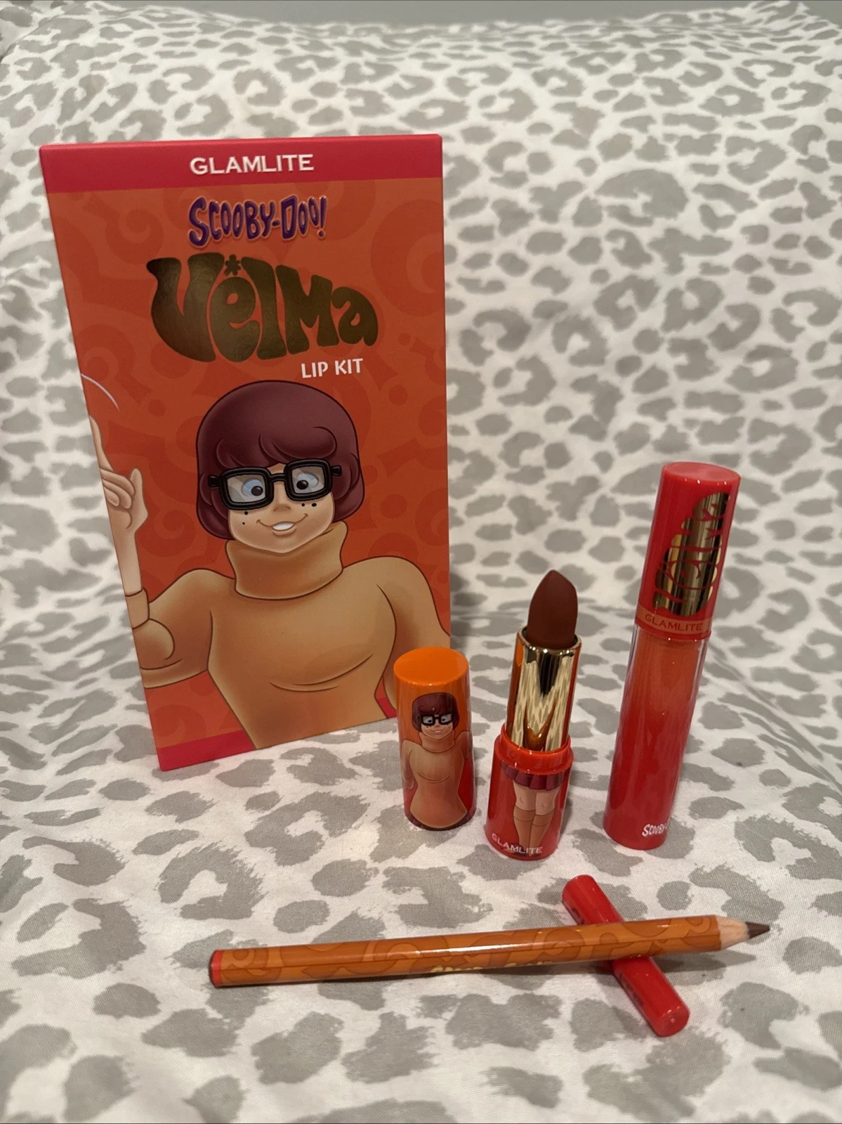Glamlite Scooby Doo VELMA Lip Kit BNIB Lip Liner Lipstick & Lip Gloss Scooby-Doo