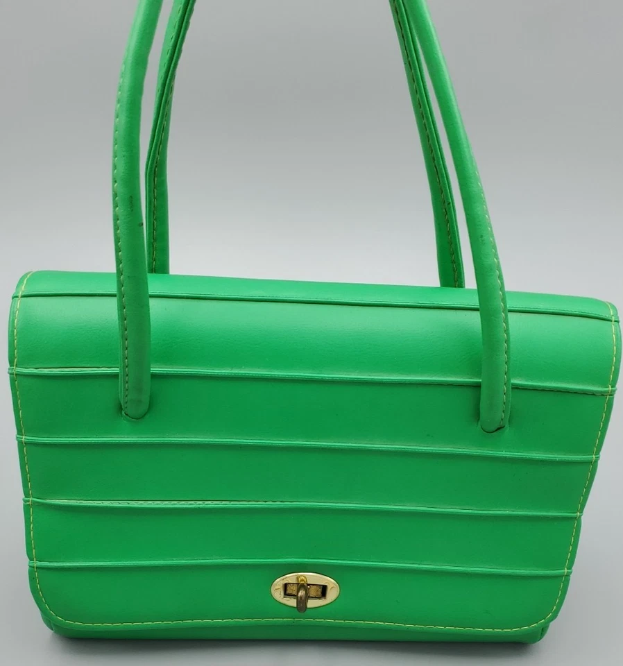 Vintage Box Green Vinyl Twist Lock 1960s Handbag Satchel Day Bag Classic Granny - Image 2 of 4