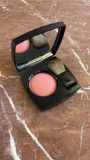 Chanel Joues Contraste Powder Blush, specifically in shade 440 Quintessence