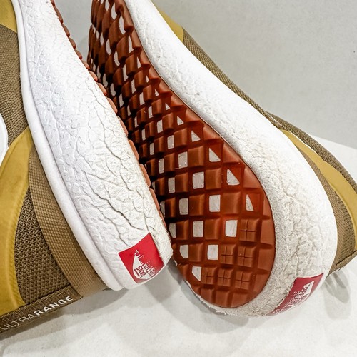 Vans UltraRange EXO Shoes Men’s 10 Mustard Yellow Athletic Casual - Picture 3 of 9