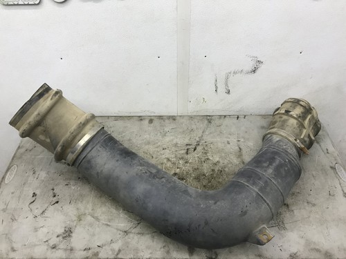 International S2200 Air Transfer Tube - Used