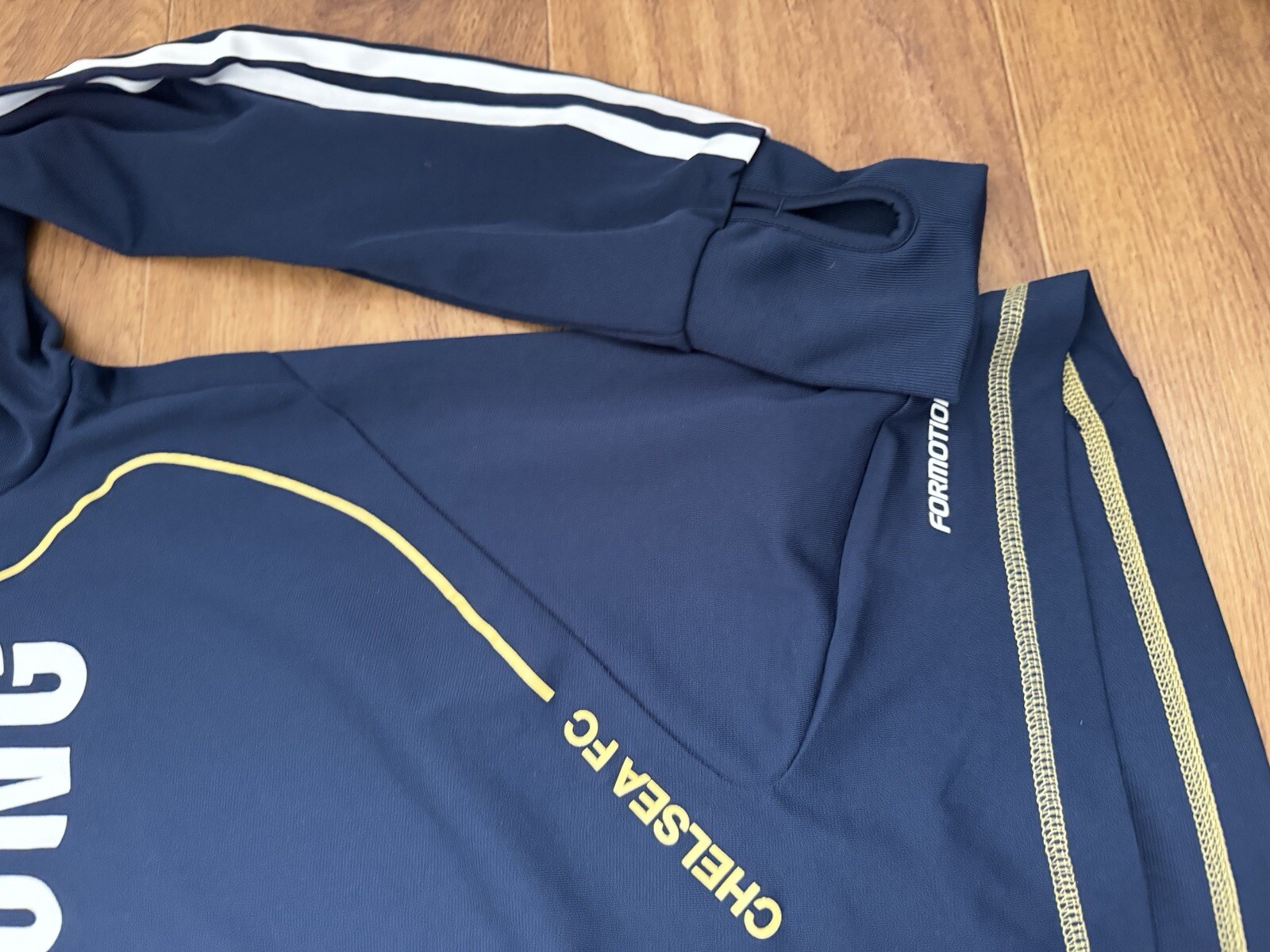 ADIDAS CHELSEA 2010 2011 TRAINING FOOTBALL SHIRT SOCCER JERSEY Size S thumbnail 3