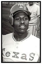 Lenny Randle (1976) Texas Rangers  Vintage Baseball Postcard Rd2