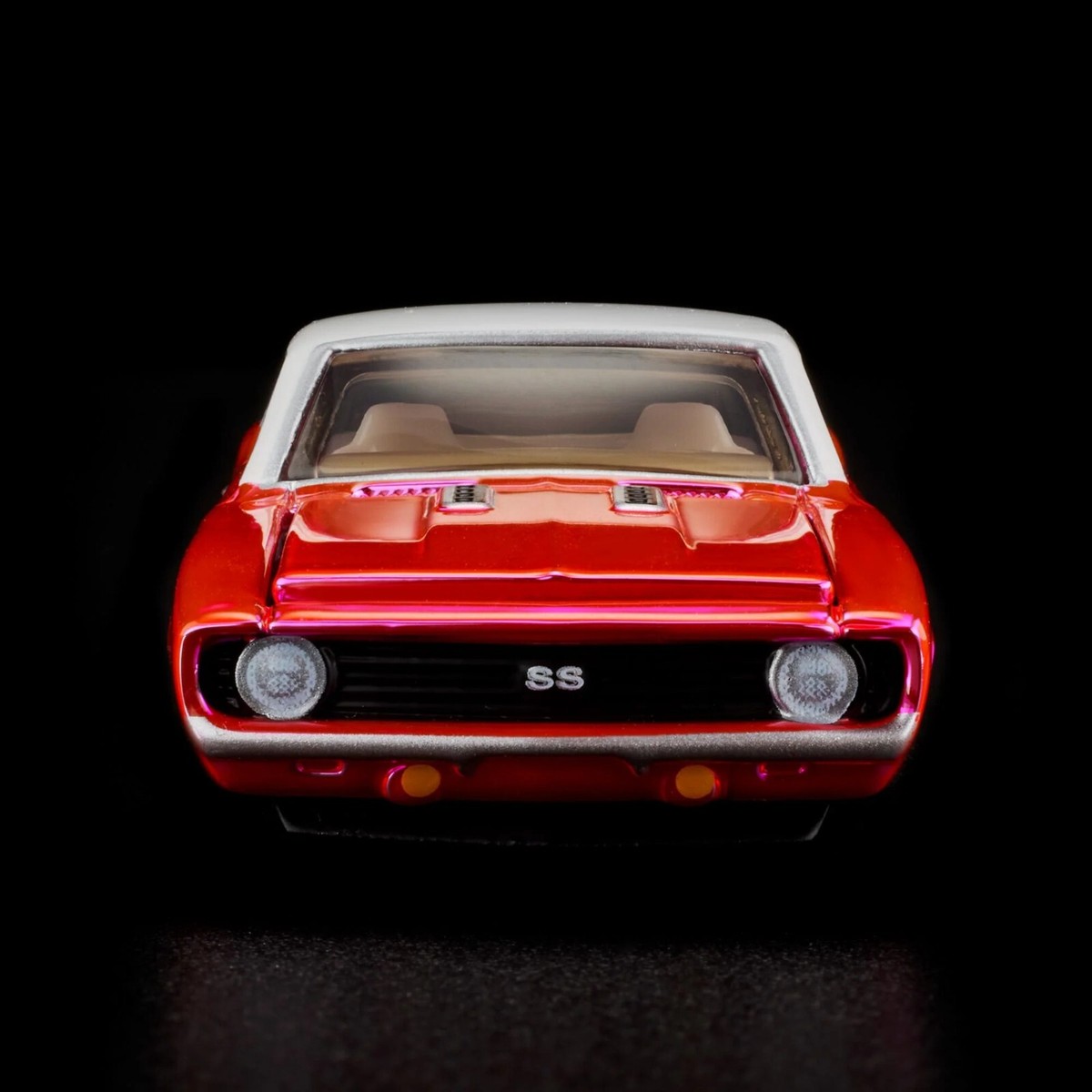 RLC 1969 Chevy Camaro SS PINK L.A. Convention Car In Stock 1/64
