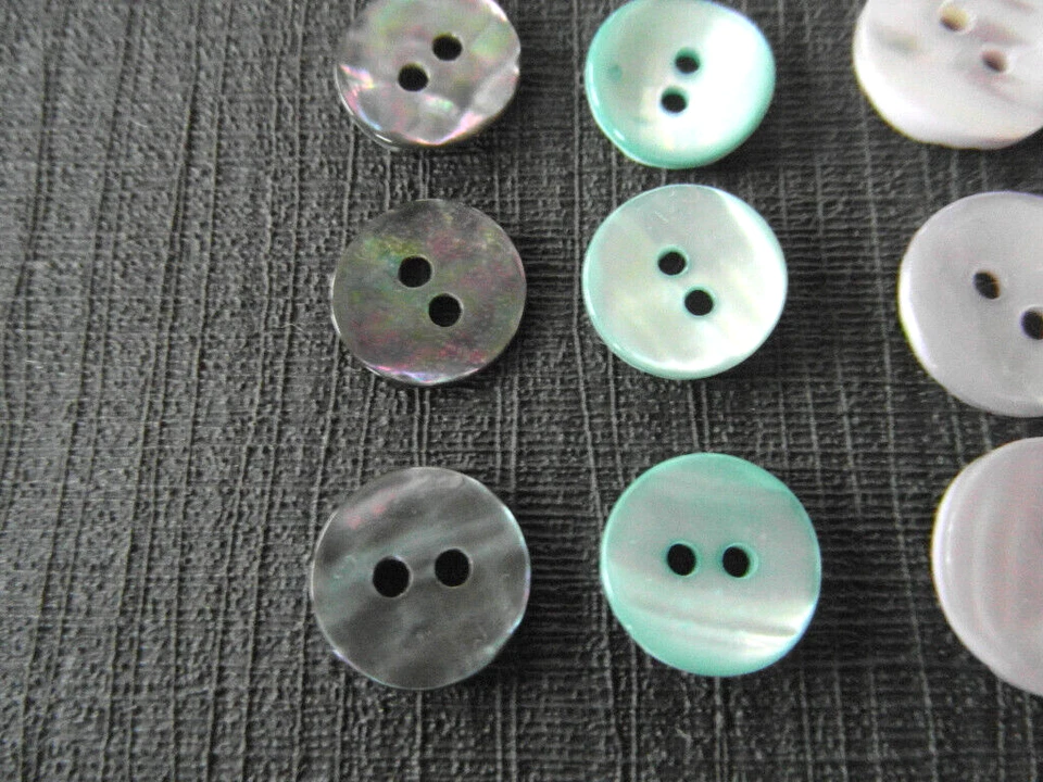 Konvolut Knöpfe Musterknöpfe Perlmutt 10 Positionen = 100 schöne Perlmuttknöpfe  - Bild 4 von 4