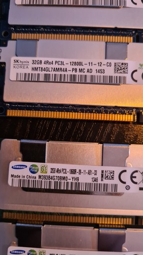 SKhynix 32GB 4Rx4 PC3L 12800L HMT84GL7AMR4A LRDIMM - Afbeelding 2 van 2