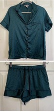 Victoria s Secret Size Small Green Stars 2-Piece Sleep Set Shorts Satin Soft