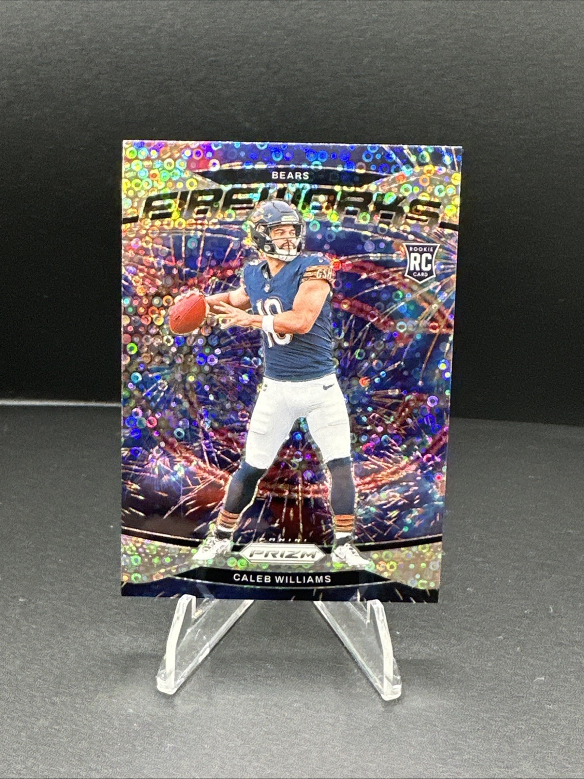 2024 Panini Prizm - #25 Caleb Williams Fireworks No Huddle Prizm RC (Bears)