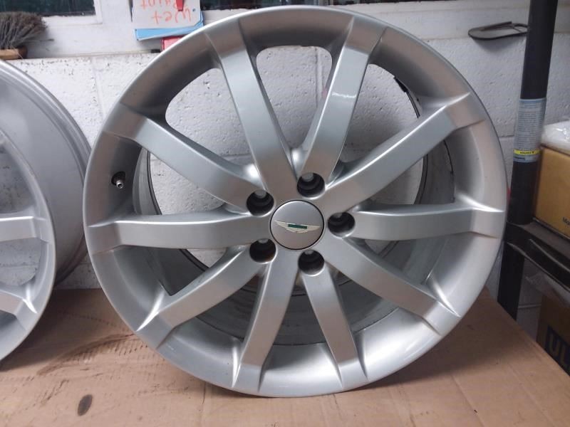 Aston Martin DB9 2006 Rear Wheel