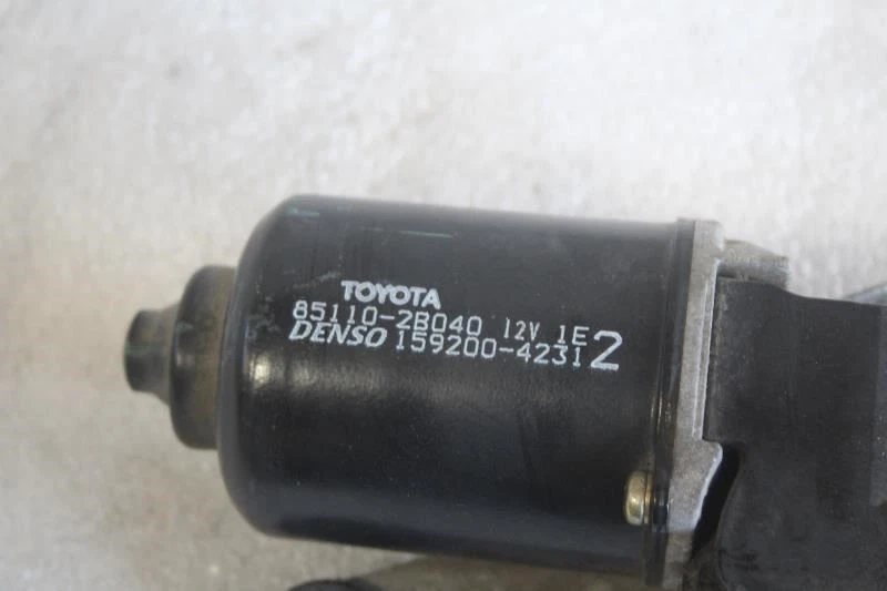Toyota Celica 2003 motor limpiaparabrisas delantero con acoplamiento 85110-2B040 Foto 4 de 4