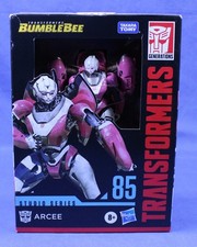 Hasbro Transformers Bumblebee Studio Series 85 Arcee New
