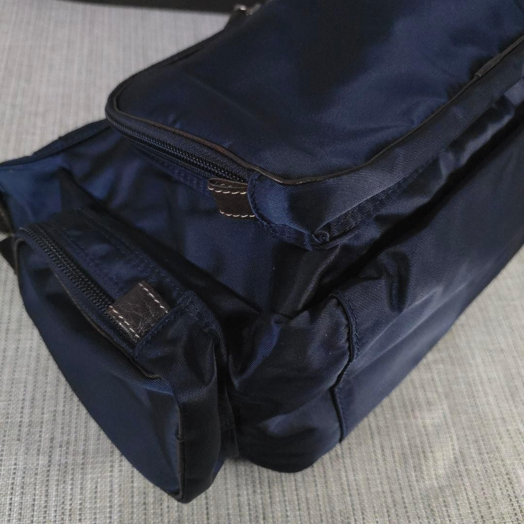 Level PORTER PLAN Shoulder Bag - image 10