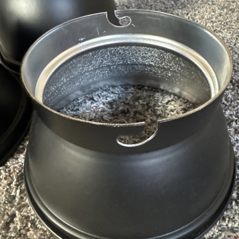 3x Elinchrom Standard Reflectors Honeycomb Grid – Studio Flash Modifiers Mint - Image 3 of 4