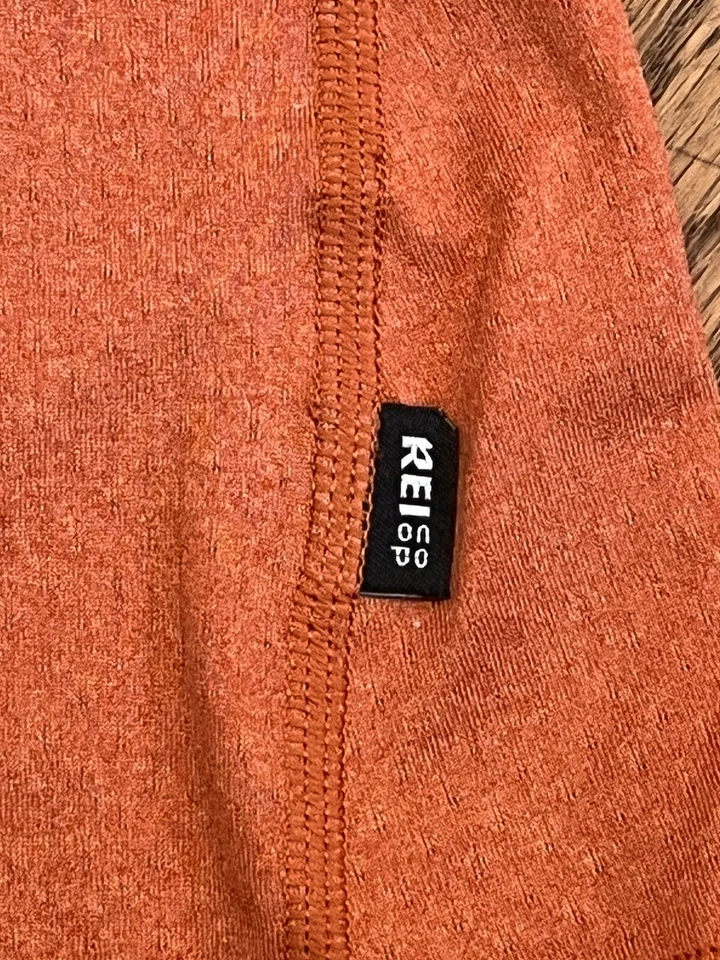 Capa Base Ligera REI Talla Pequeña S/S Crew Fresca Terracota Brezo Nuevo con Etiquetas Foto 2 de 4