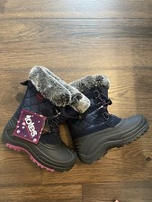 Totes girls black and Blue winter boots fur lined boots new size 2