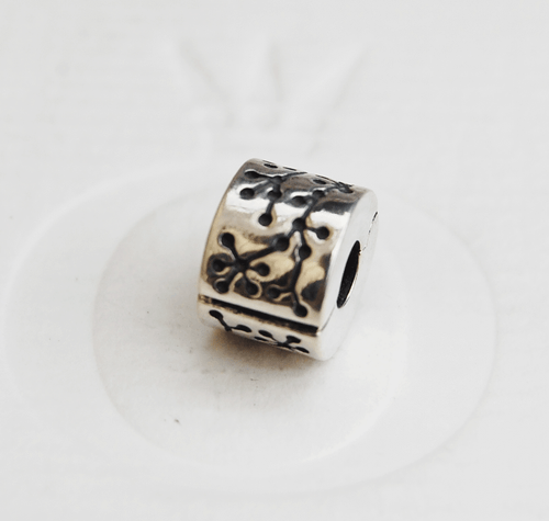 Genuine Pandora Lucerne Flower Clip 790571 - retired - Picture 2 of 3