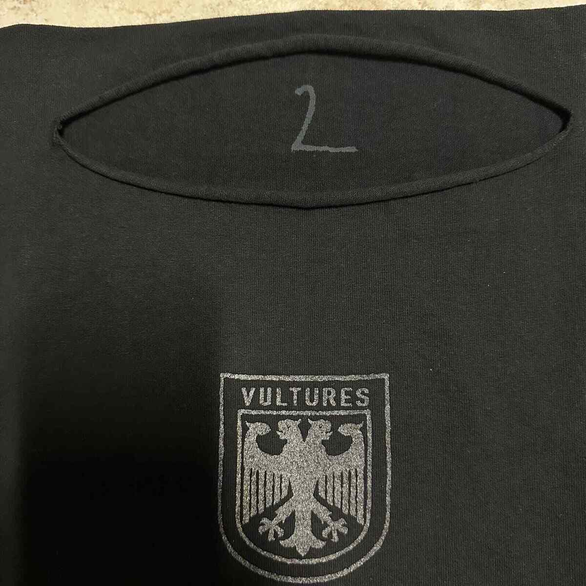Yeezy Vultures Box T-shirt Size 2 Kanye West | eBay Yeezy Vultures Box T-shirt Size 2 Kanye West | eBay