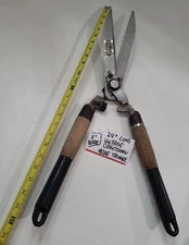Vintage Craftsman Wood Handle Hedge Trimmer Shears Clippers Garden Hand Tool Old