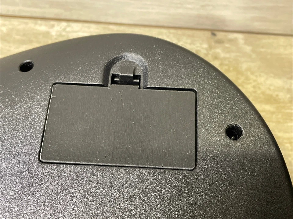 Guitar Hero Live Battery Cover Replacement  Xbox 360, One, PS3, PS4 - Image 3 of 4