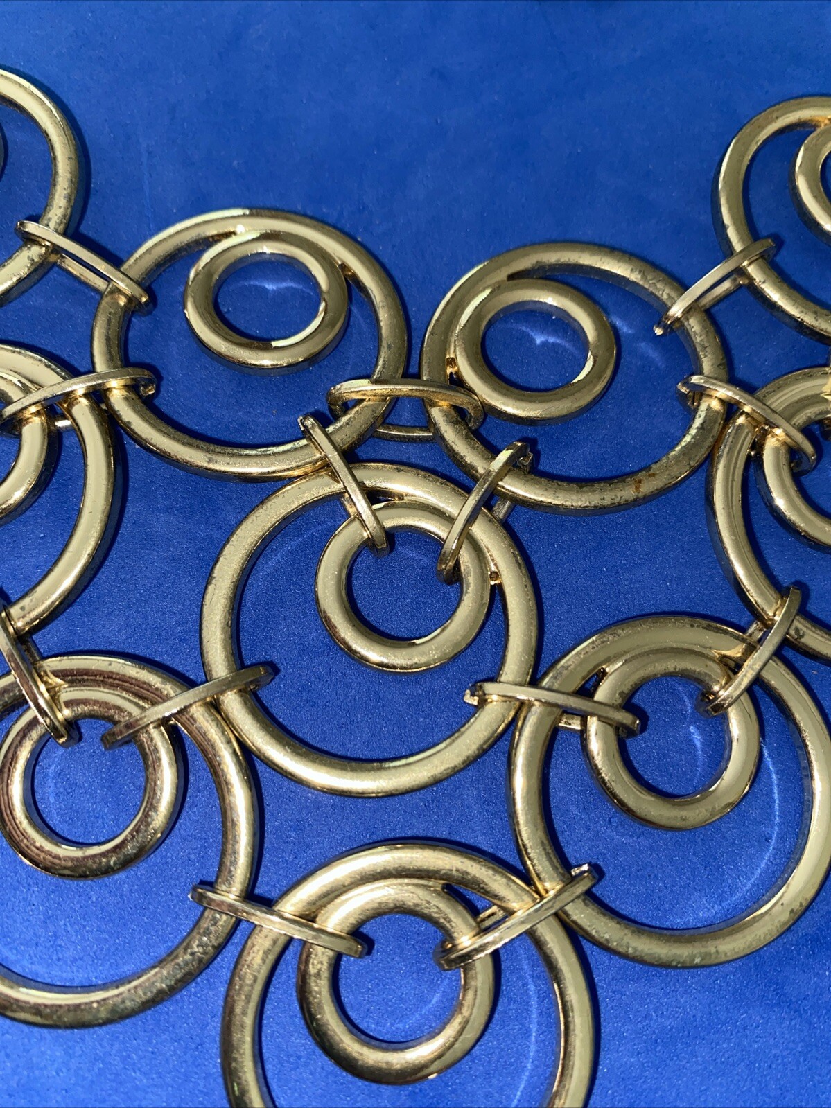 Beautiful Large Brass Interlocking Circle Stateme… - image 2