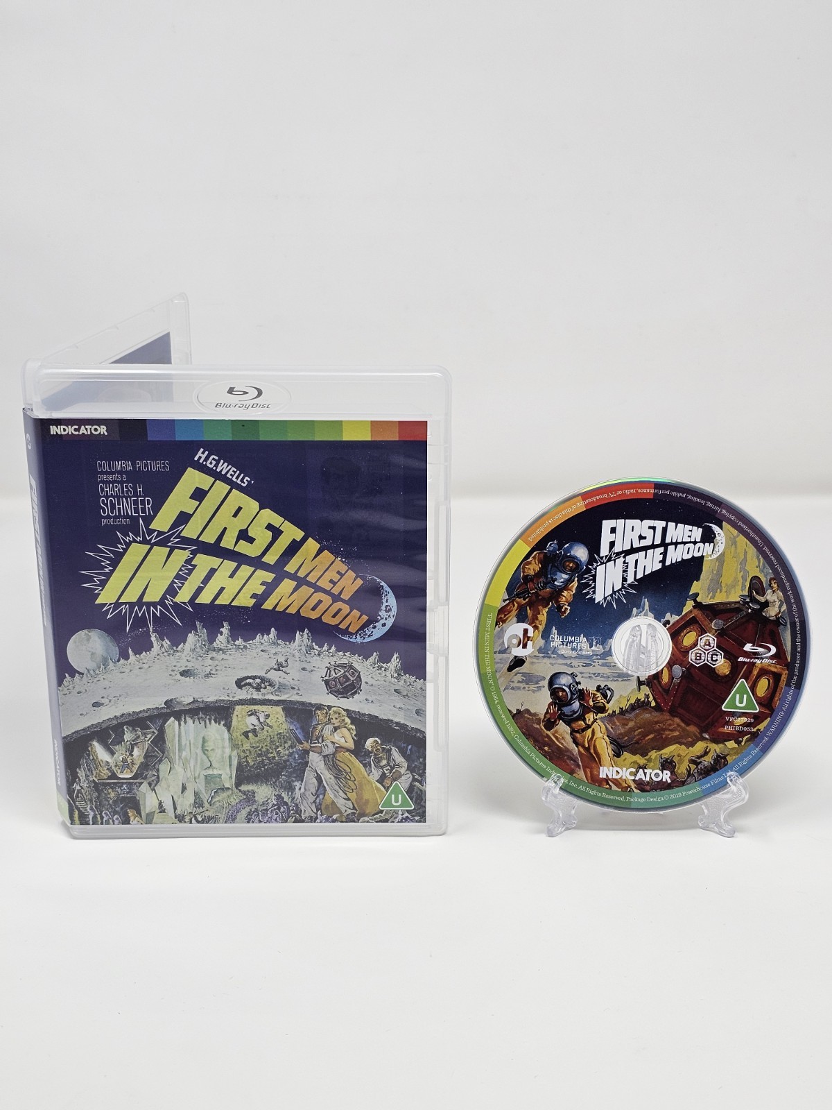 First Men in the Moon (Standard Edition) Blu-ray – Very Good Condition