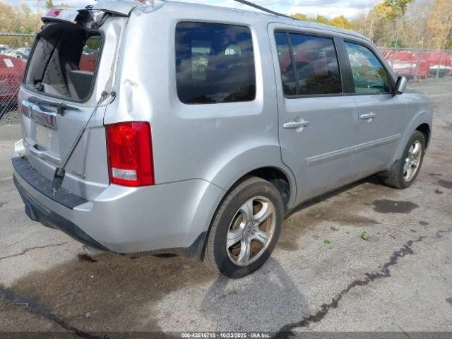 Used Rear Bumper Assembly Rear fits: 2013 Honda Pilot w/o park assist Rear Grade Foto 4 de 4