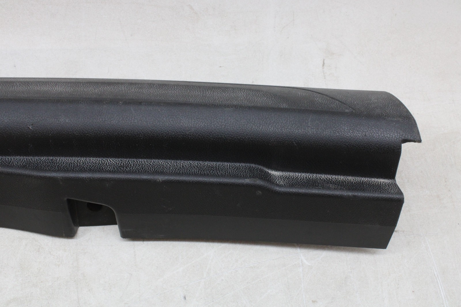 2022 MASERATI LEVANTE  REAR TRUNK SILL SCUFF PLATE TRIM COVER OEM 2017-2023