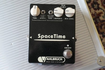 Vahlbruch Spacetime (Big Box)