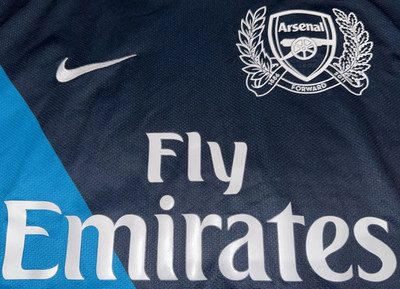 Vintage AUTHENTIC Robin van Persie Nike Arsenal Fly Emirates #10