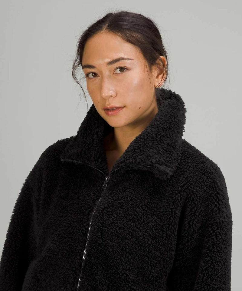 Chaqueta Sherpa de Peluche con Cremallera de Vellón Cinchable Lululemon Negra Prensa Francesa Mujeres 4 Foto 4 de 4
