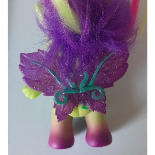 Zelfs Petal Medium Figure 2,5" Sciolto con Accessori Alce Toys Troll Doll - Foto 5 di 9
