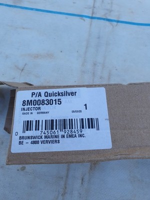 Quicksilver Fuel Injector 8M0083015   NEW Genuine OEM   Mercury / MerCruiser