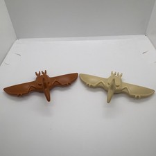 2x LEGO PTERADACTYL FLYING DINOSAUR FIGURE Brown And Tan