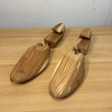 Pair of Rochester Shoe Tree Co Men's Wooden Shoe Keeper Stretchers Tan 2 Left