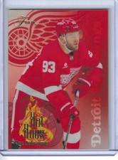 2025-26 UD FLAIR HOCKEY HOT ONES #10 ALEX DEBRINCAT SP DETROIT RED WINGS