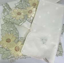 Large Ivory Cutout Floral Tablecloth 72x108 12 Napkins NEW