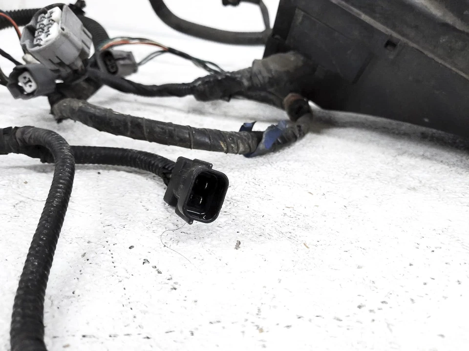 Subaru Outback 2012 sala de motores caja de fusibles arnés de cableado 81402Aj11c *2,5 L tracción trasera Foto 3 de 4