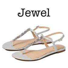 New Jewel Bradgley Mischka Dafina Thong Silver Sandals Size 7