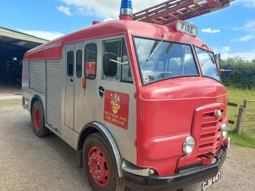 1959 Commer Fire Engine - Picture 1 of 24