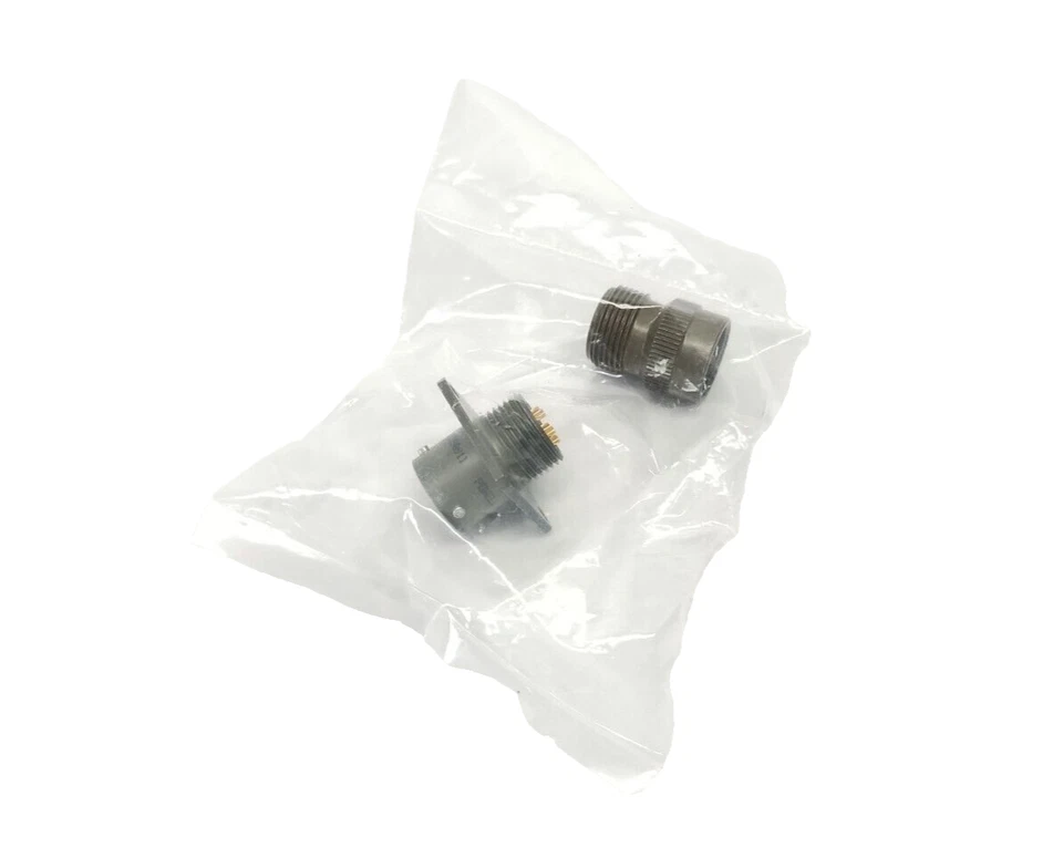 Amphenol PT00A-10-5S Extreme Exposure Circular Connector Socket 5-Pos. 10-5 5#20 - Image 2 of 4