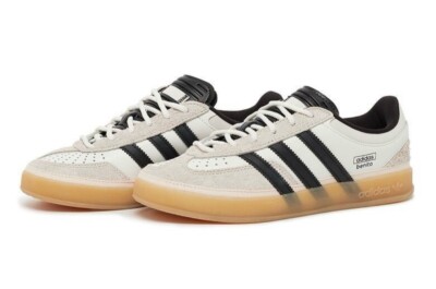 ★超美品★☆adidas☆別注adidas×UR GAZELLE INDOOR NEW adidas BAD BUNNY GAZELLE INDOOR Core White Men's Size 7