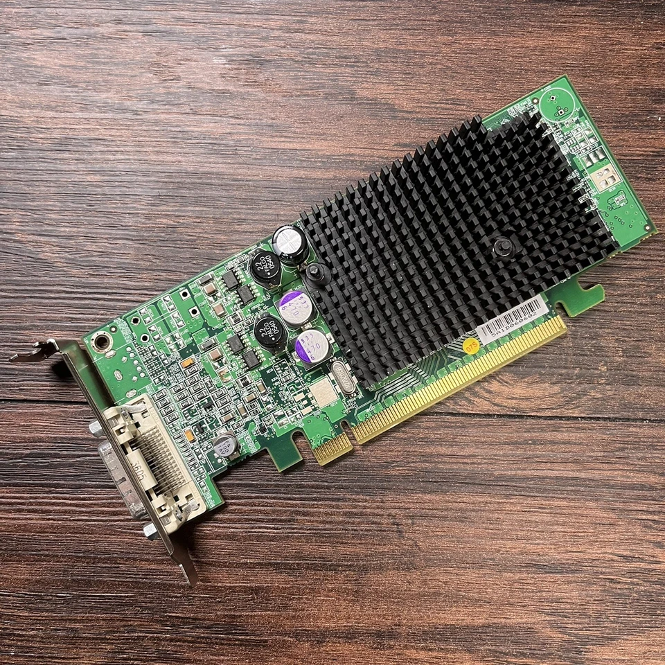 DELL ATI RADEON X600 128MB PCI-E SMALL FORM FACTOR GRAPHICS CARD 102A6290100 - Image 2 of 4