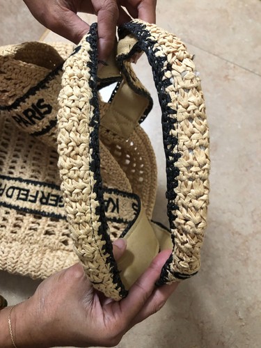 Karl Lagerfeld ANTIBES STRAW TOTE-Beach Bag Summer Vacation Shoulder Bag-Used 2x - Picture 3 of 6